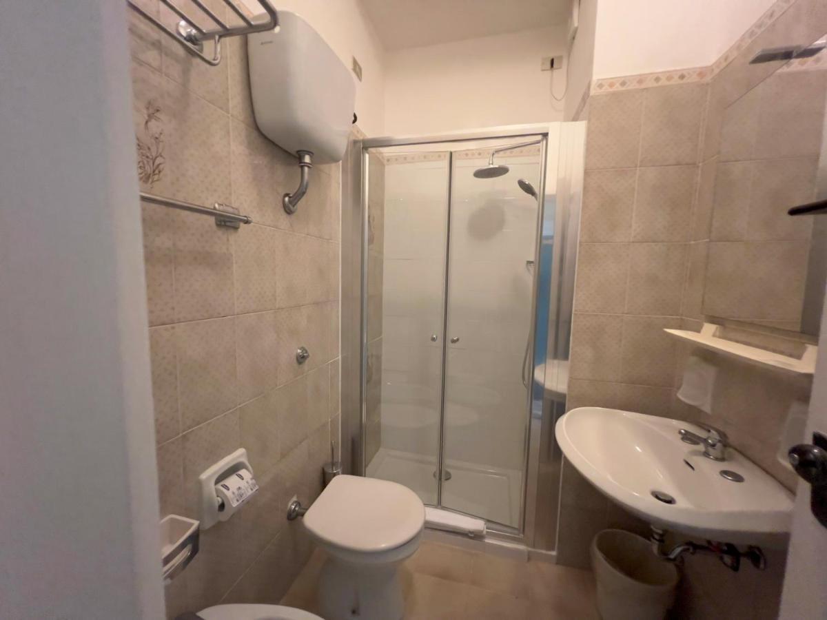 Riviera Hotel 4*