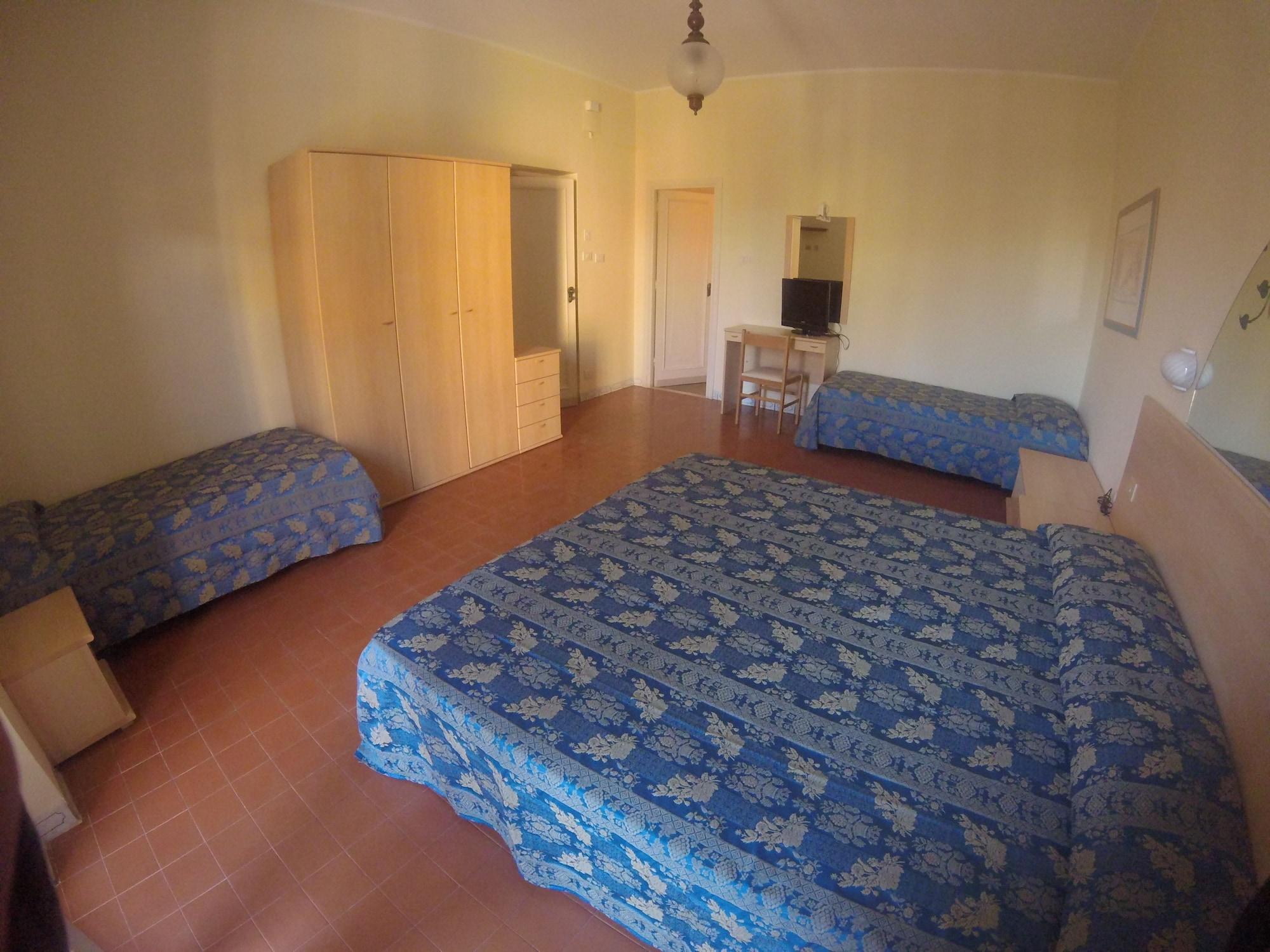 Riviera Hotel 4*