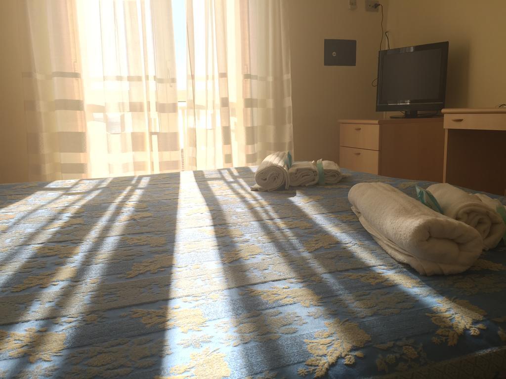 Riviera Hotel 4*