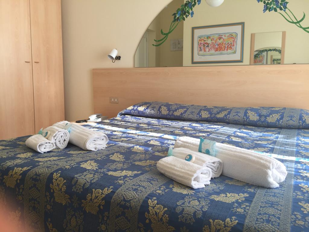 Riviera 4*